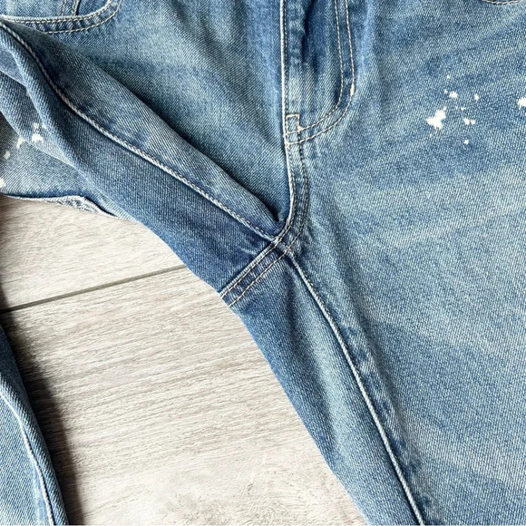 Cabi The Maverick Boyfriend Jeans in Super Destructed Wash Blue - Picture 12 of 16